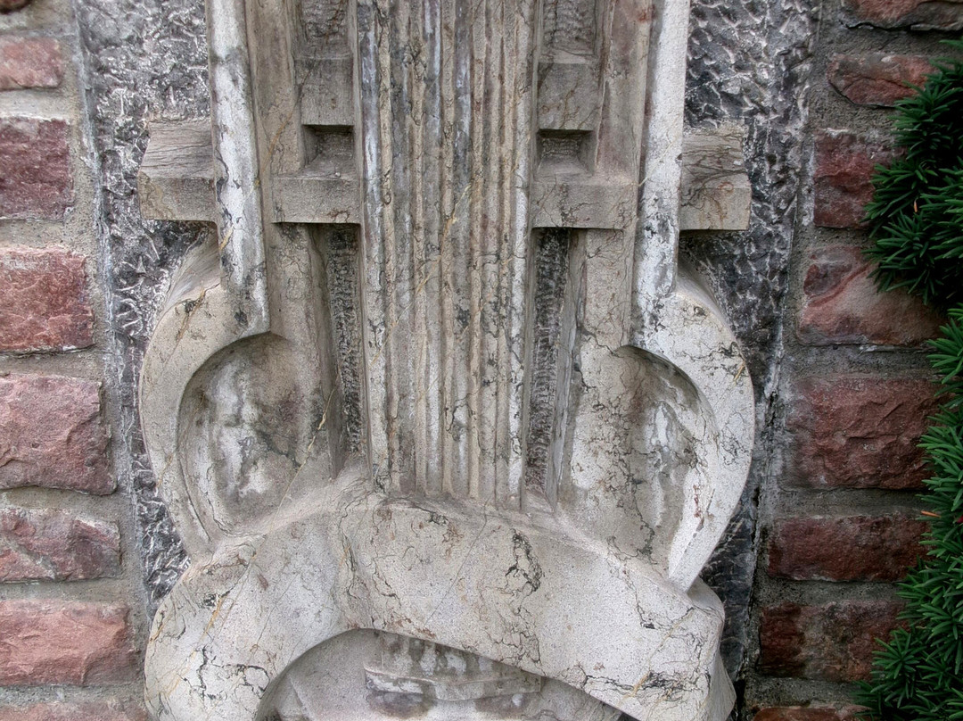 Rheinberger monument景点图片