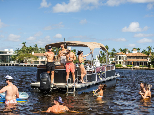 Captain Getaways-劳德代尔堡必去景点