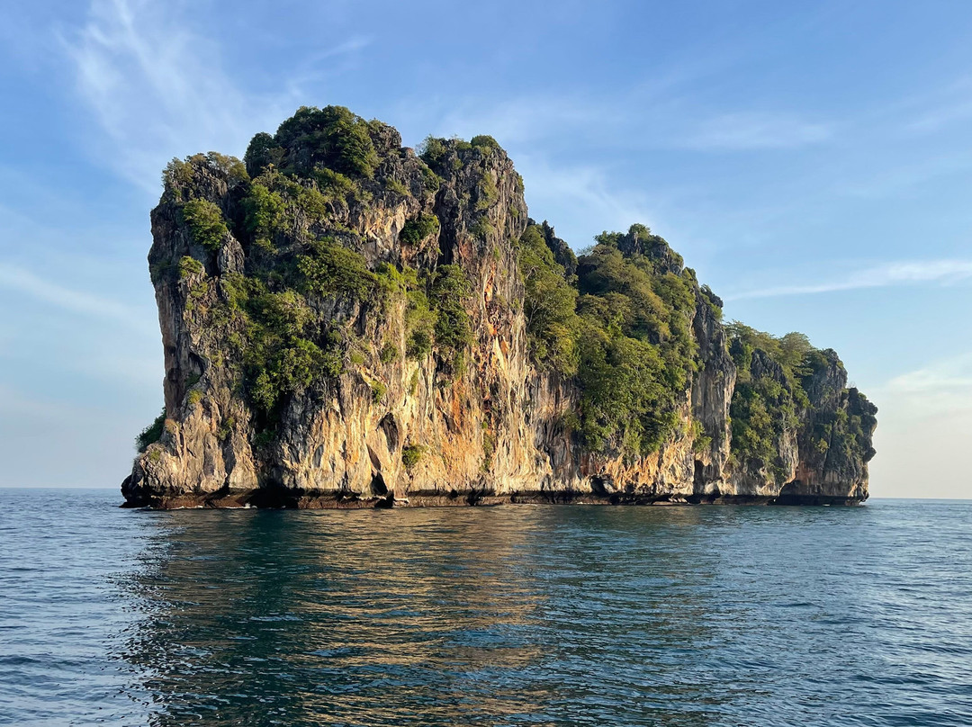 Sunrise Divers-卡伦必去景点