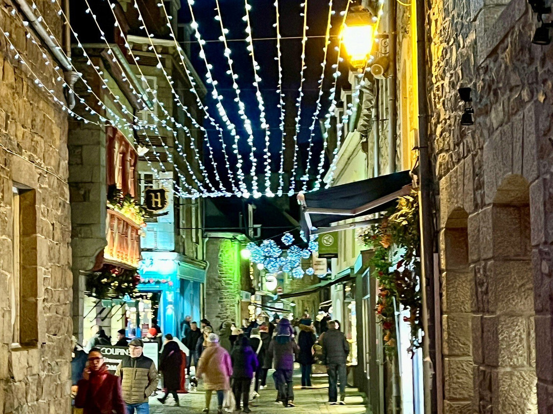 Les Rues Commerçantes De Paimpol景点图片