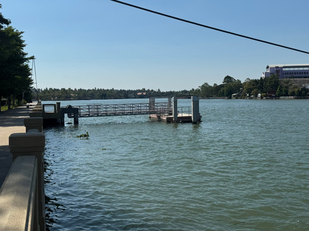 安葩洼娜南水疗酒店主图