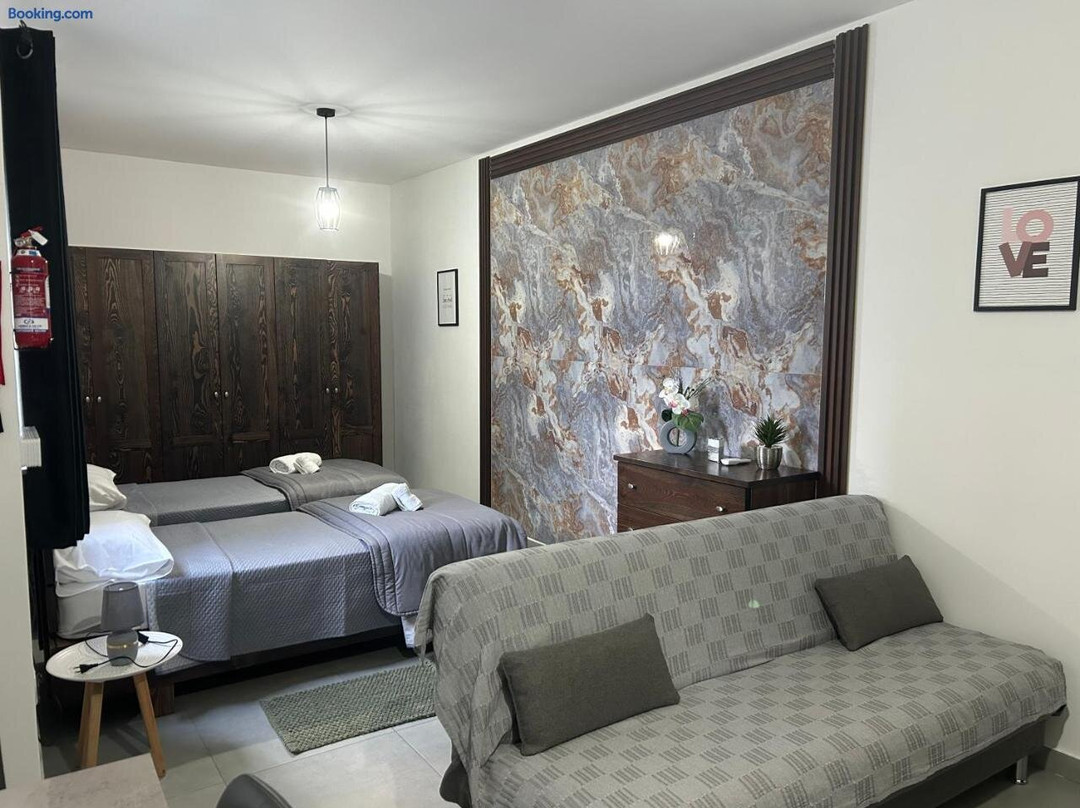 St Gaetans Studio Apartment 6a