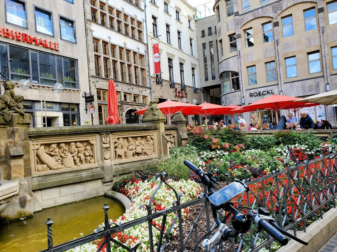 Heinzelmaennchenbrunnen-科隆必去景点