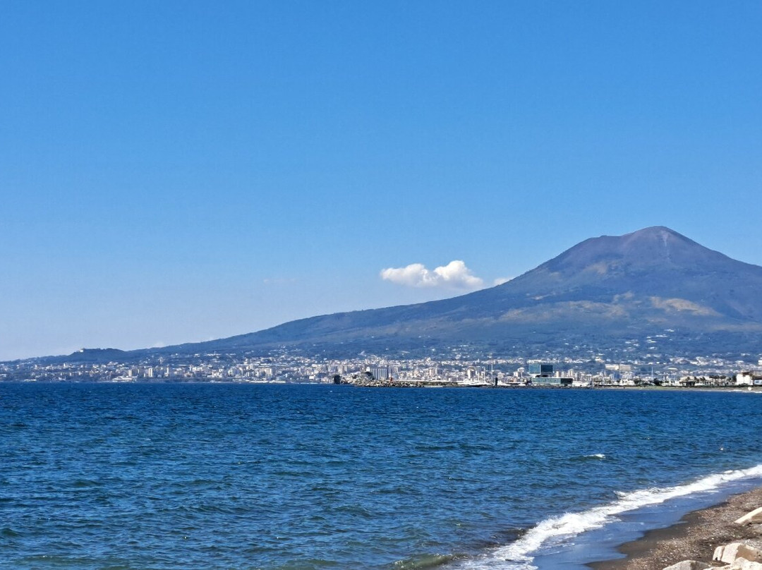 Lungomare di Castellammare di Stabia-斯塔比亚海堡必去景点