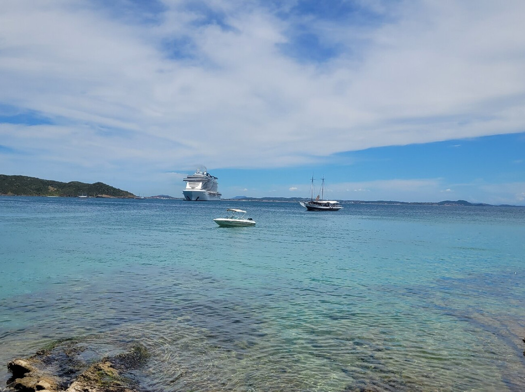 Azedinha Beach-布基亚斯必去景点