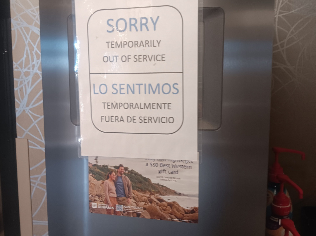 Best Western Plus The Charles Hotel主图