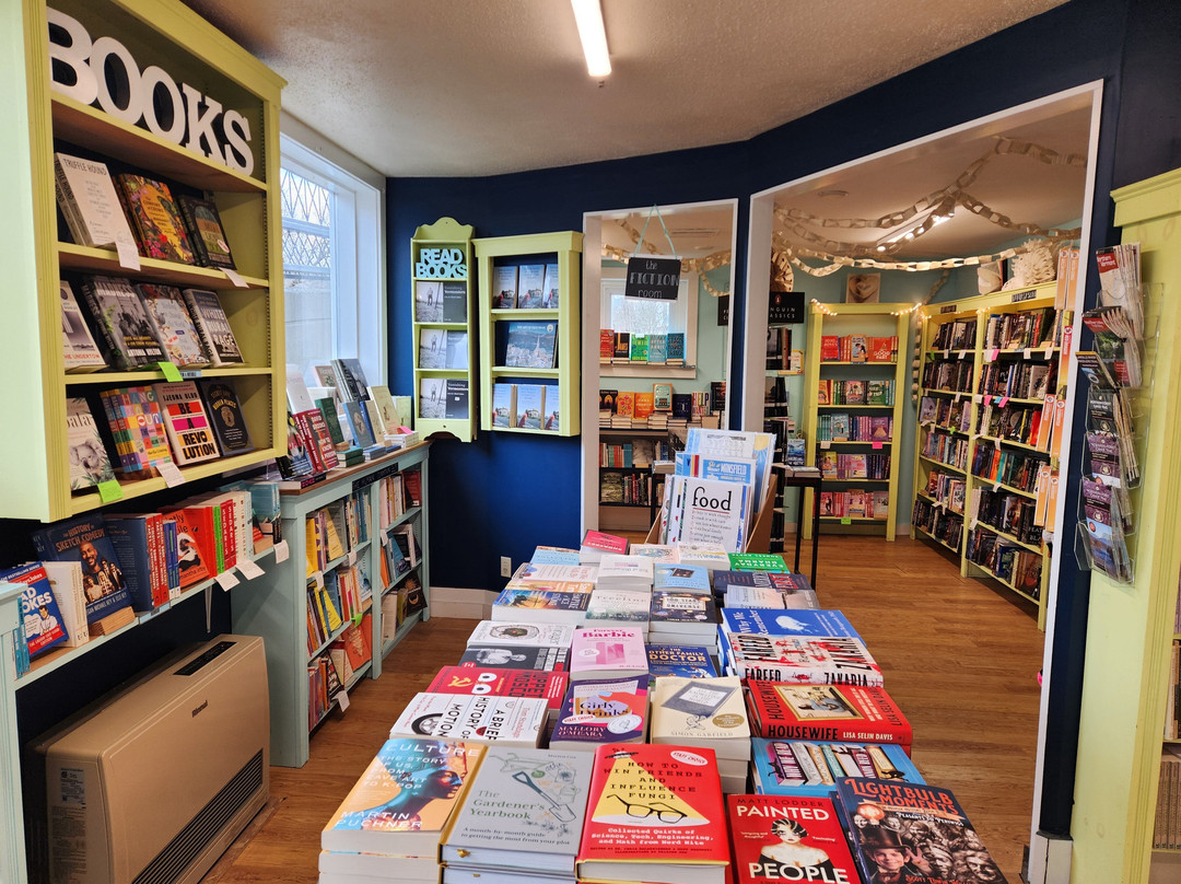 Bridgeside Books