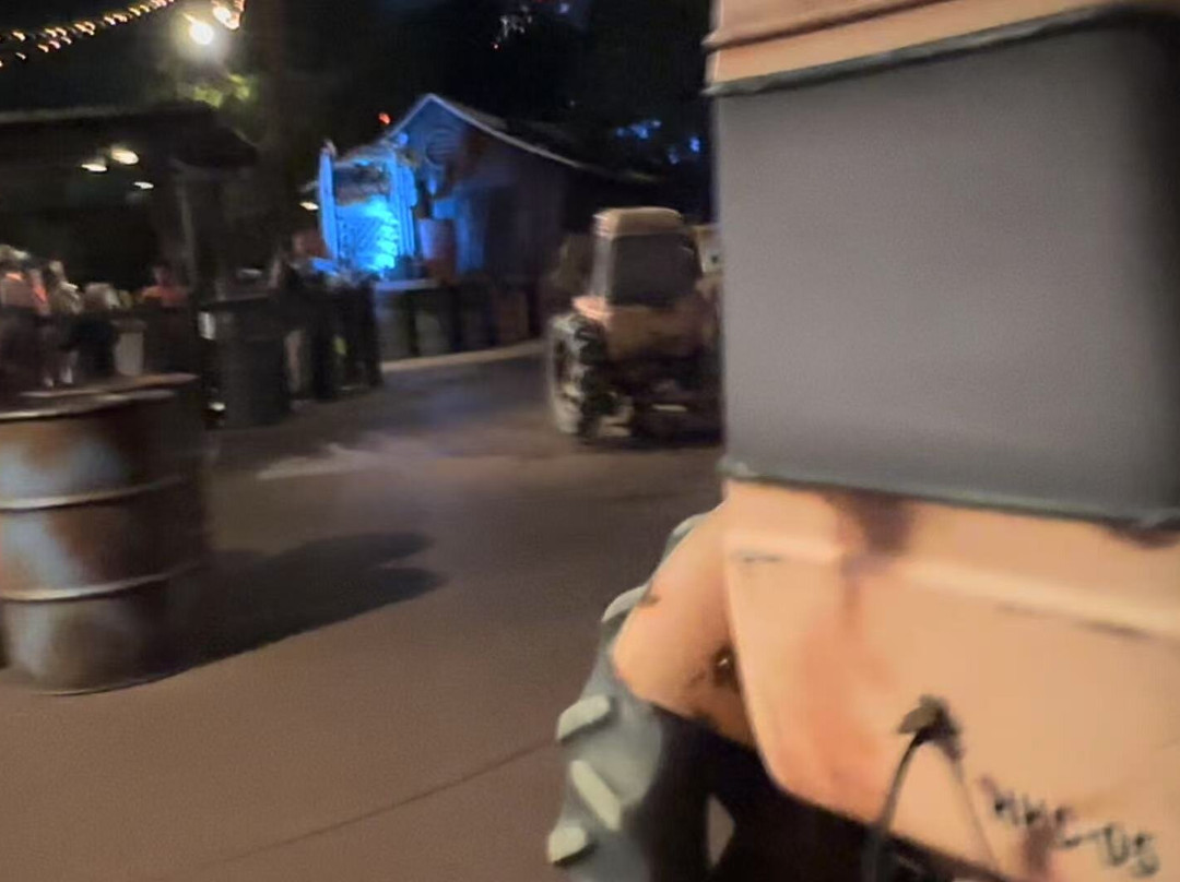 Mater's Junkyard Jamboree-阿纳海姆必去景点