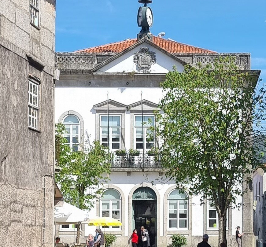 Câmara Municipal De Valença-Valenca必去景点