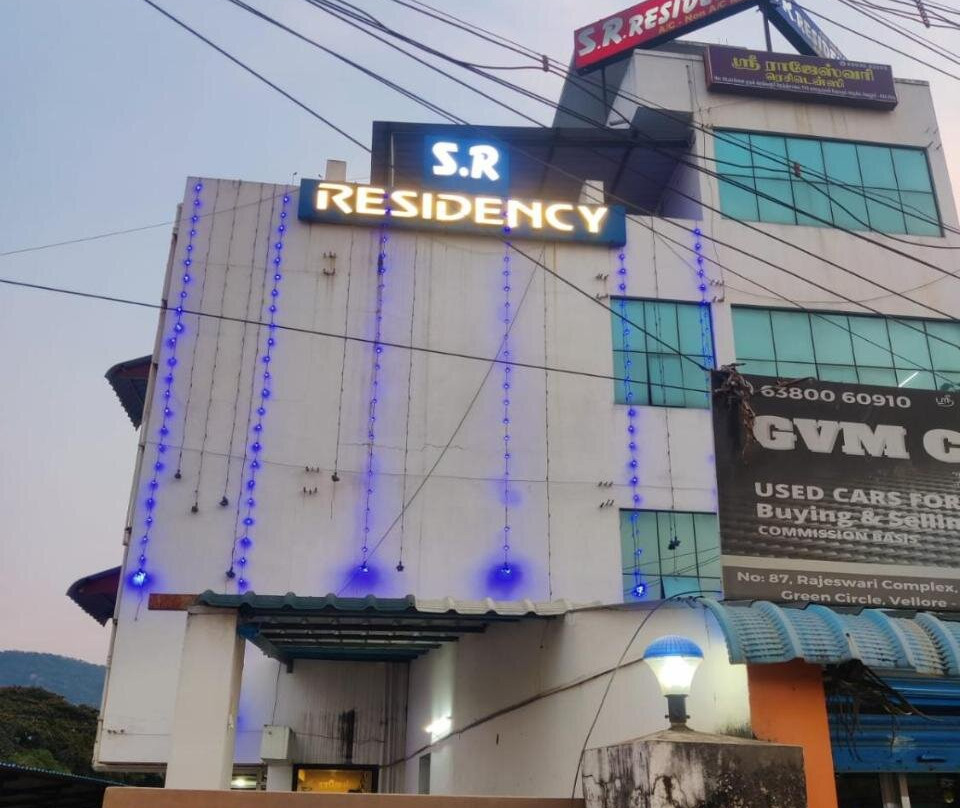 Treebo SV Residency