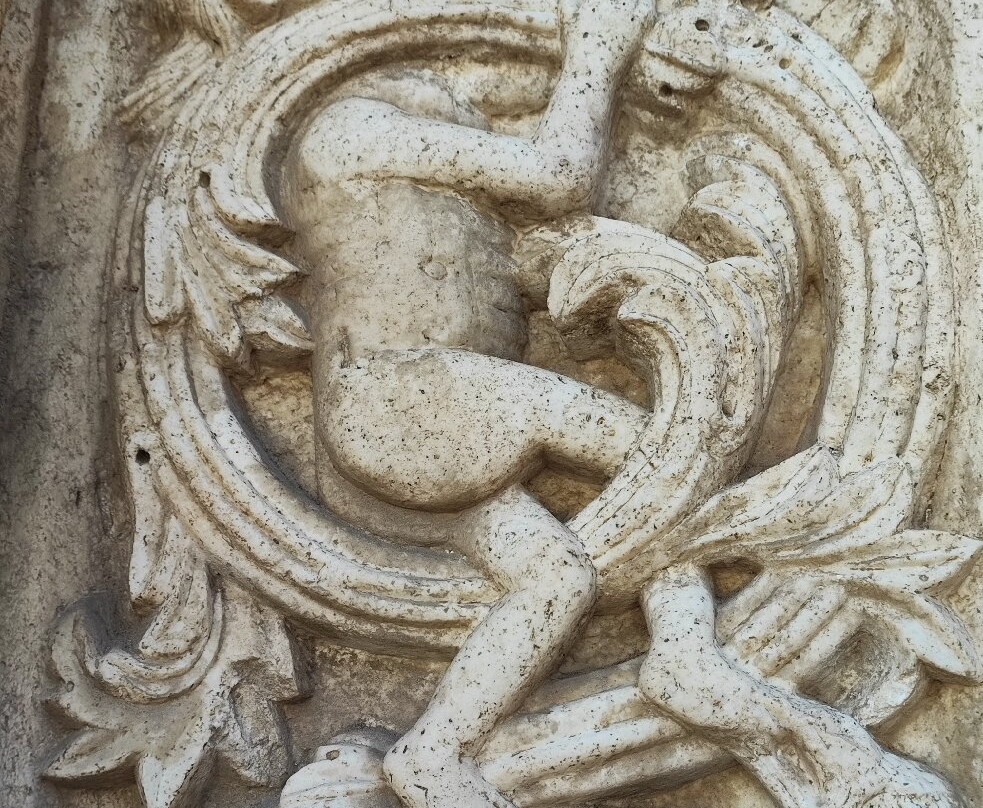 Basilica di San Cesidio e Rufino-Trasacco必去景点