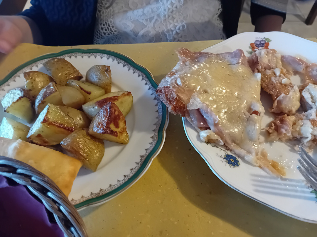 Burzanella Bottega Con Cucina
