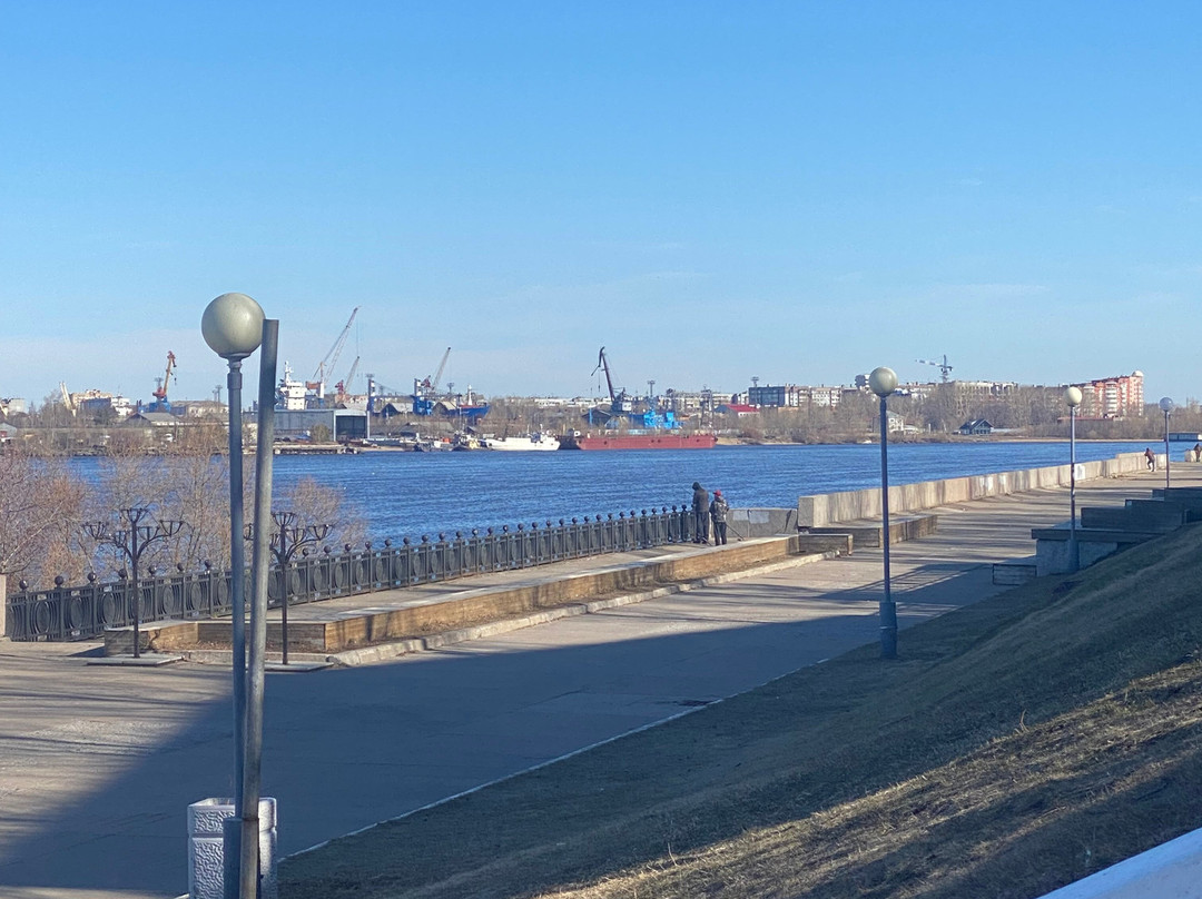 Severnaya Dvina Embankment-阿尔汉格尔斯克必去景点