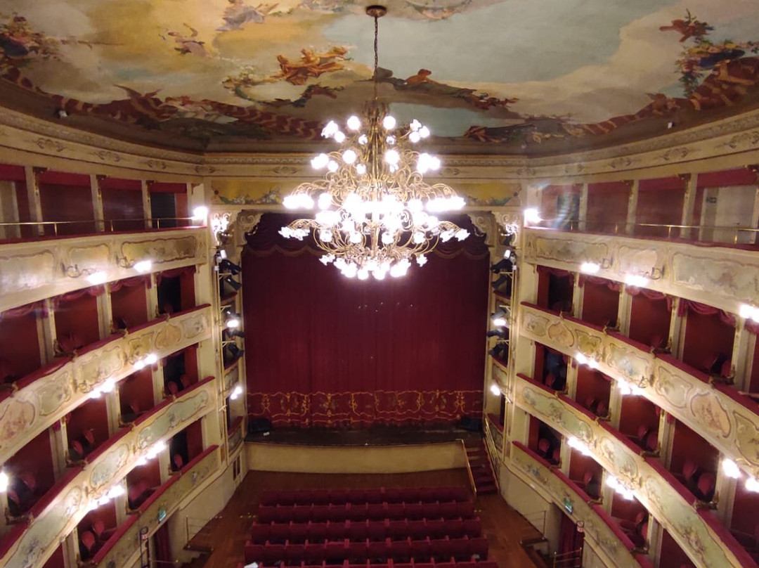 Teatro Asioli-Correggio必去景点