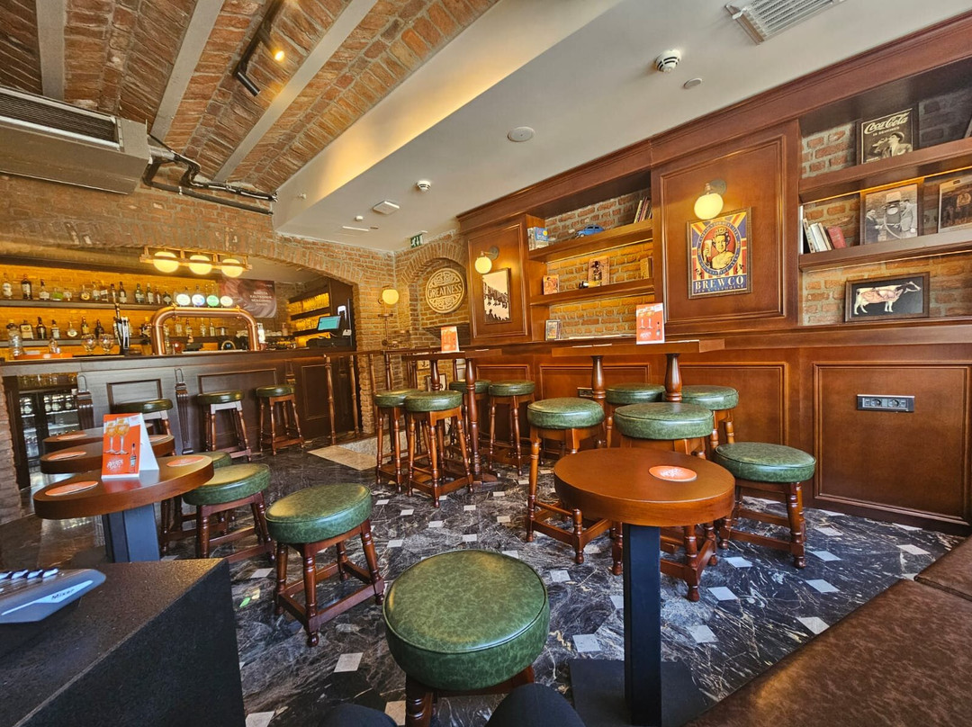 Slainte Irish Pub