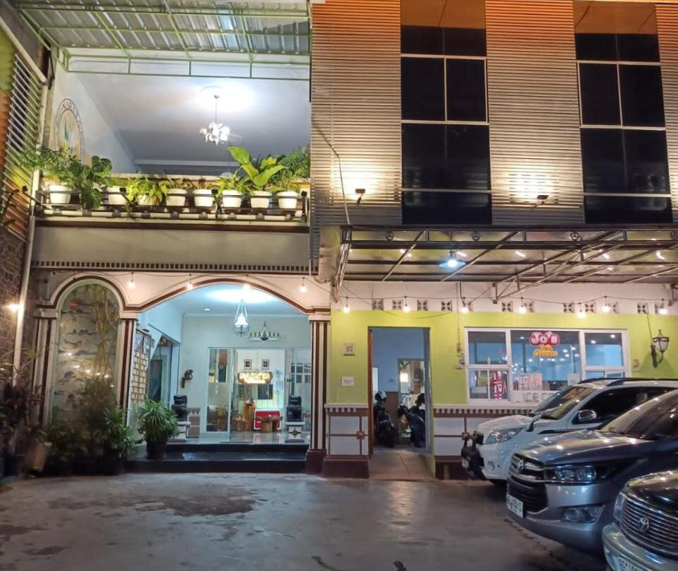 Bernung酒店住宿-Wisma Narita