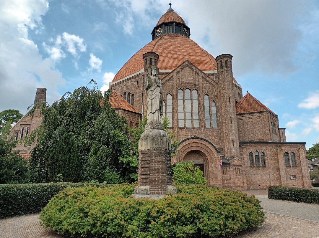 Sint-laurentiuskerk In Dongen-Dongen必去景点