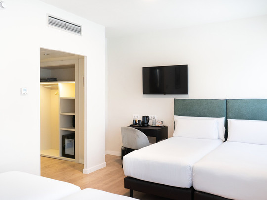 特雷斯托雷斯阿迪拉姆酒店主图