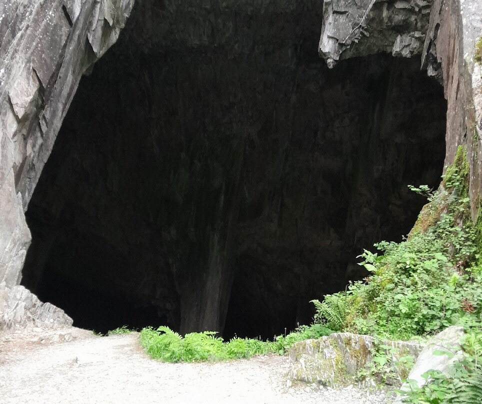 Cathedral Quarry (Cathedral Cave)-Little Langdale必去景点