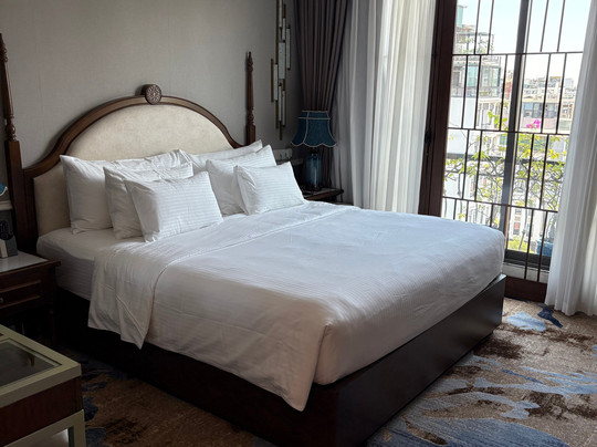 The Oriental Jade Hotel主图