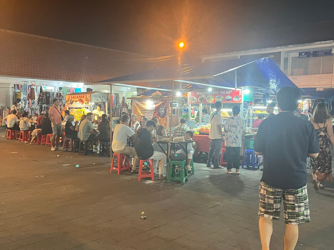 森都海滩市场-沙努尔必去景点