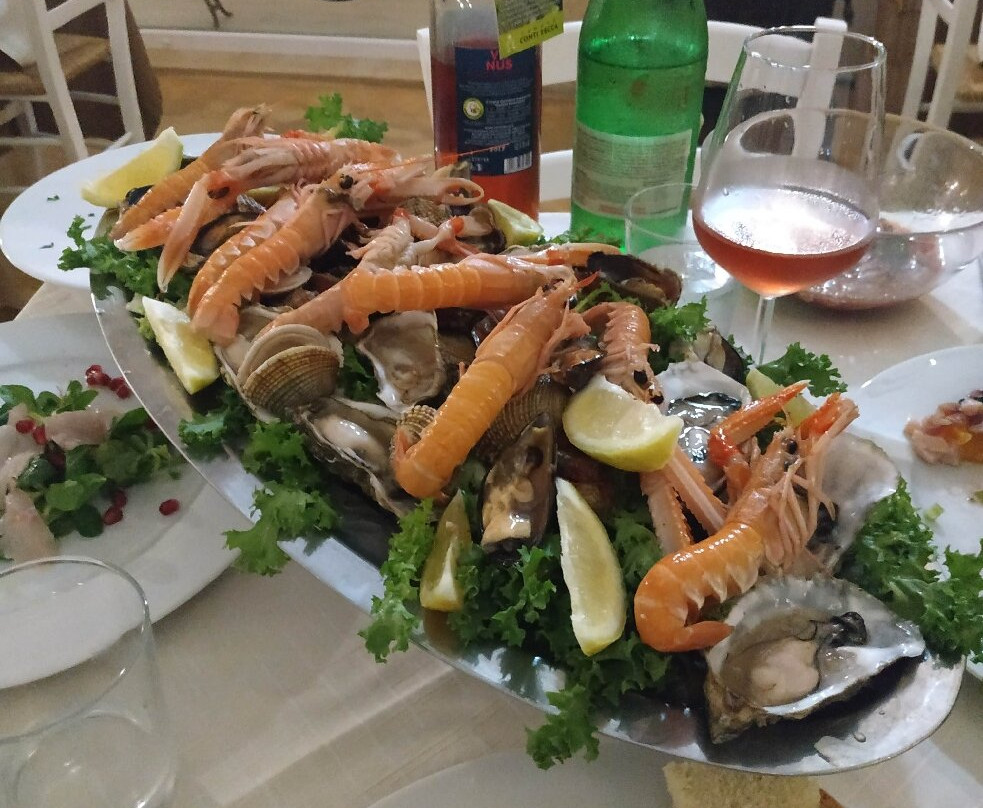 瑞福斯酒店主图