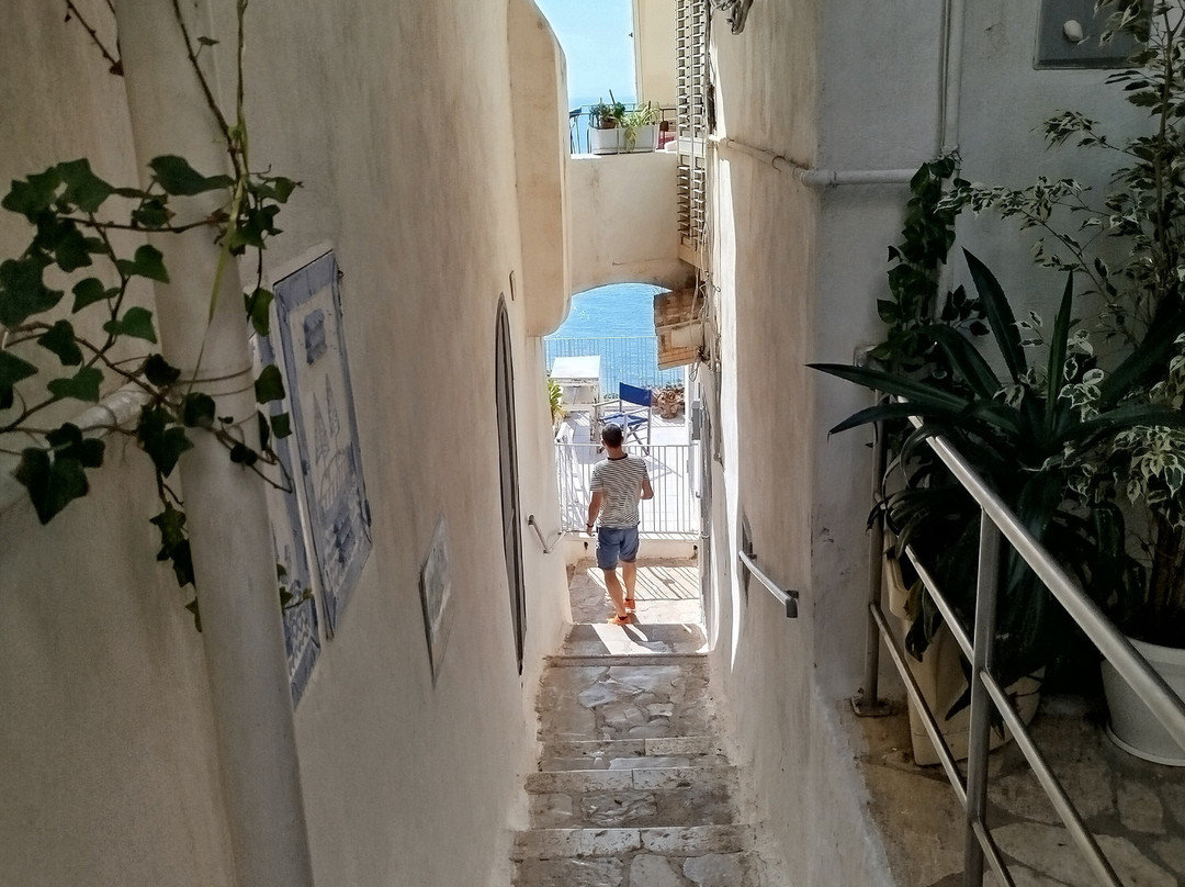 Lido Sperlonga-斯佩隆加必去景点