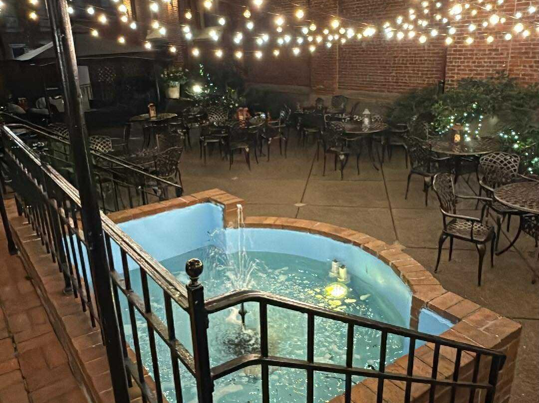 The Priory Hotel主图