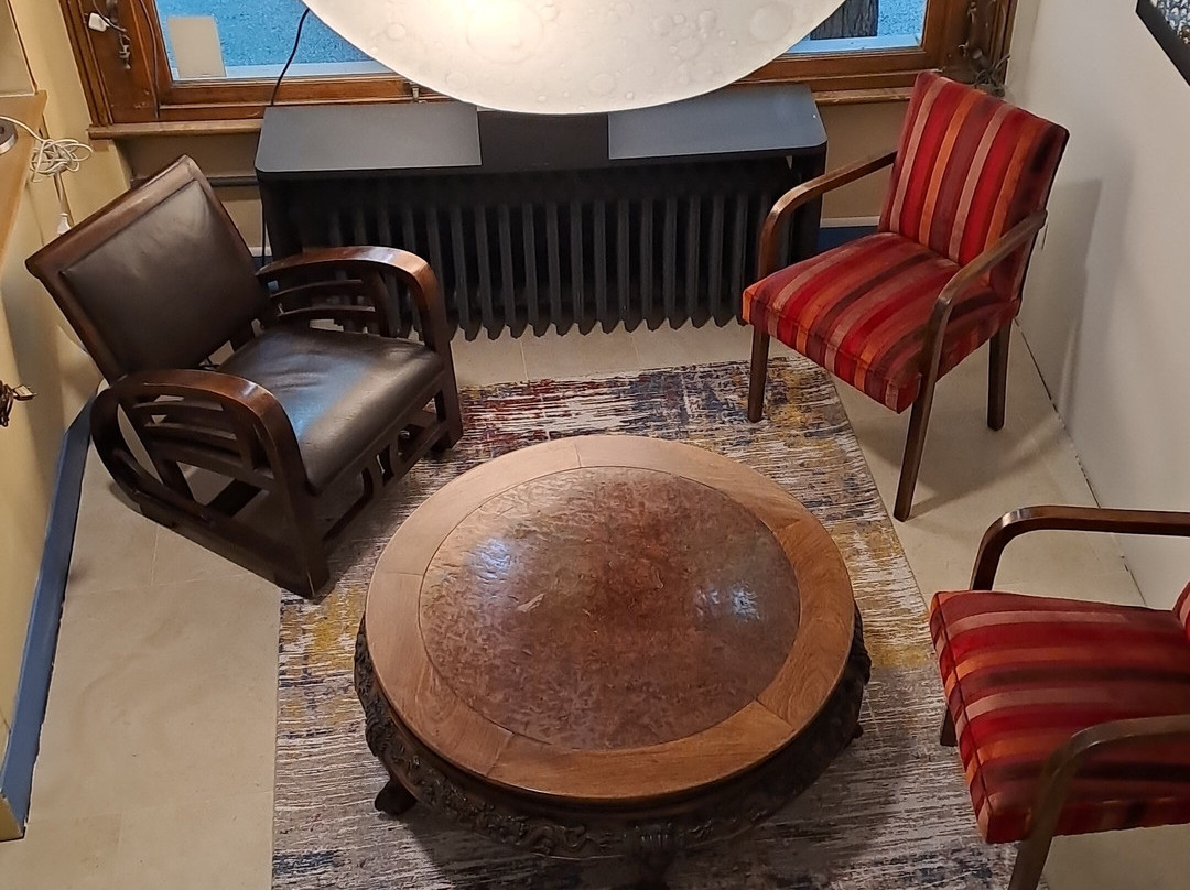 Trianon Hotel Vichy主图