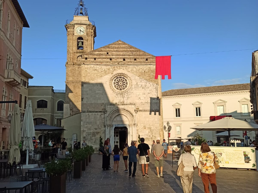 Corso de Parma-瓦斯托必去景点