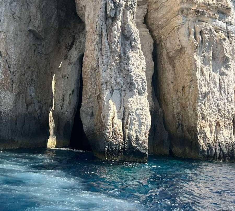 Panos Boats & Trips-Loggos必去景点