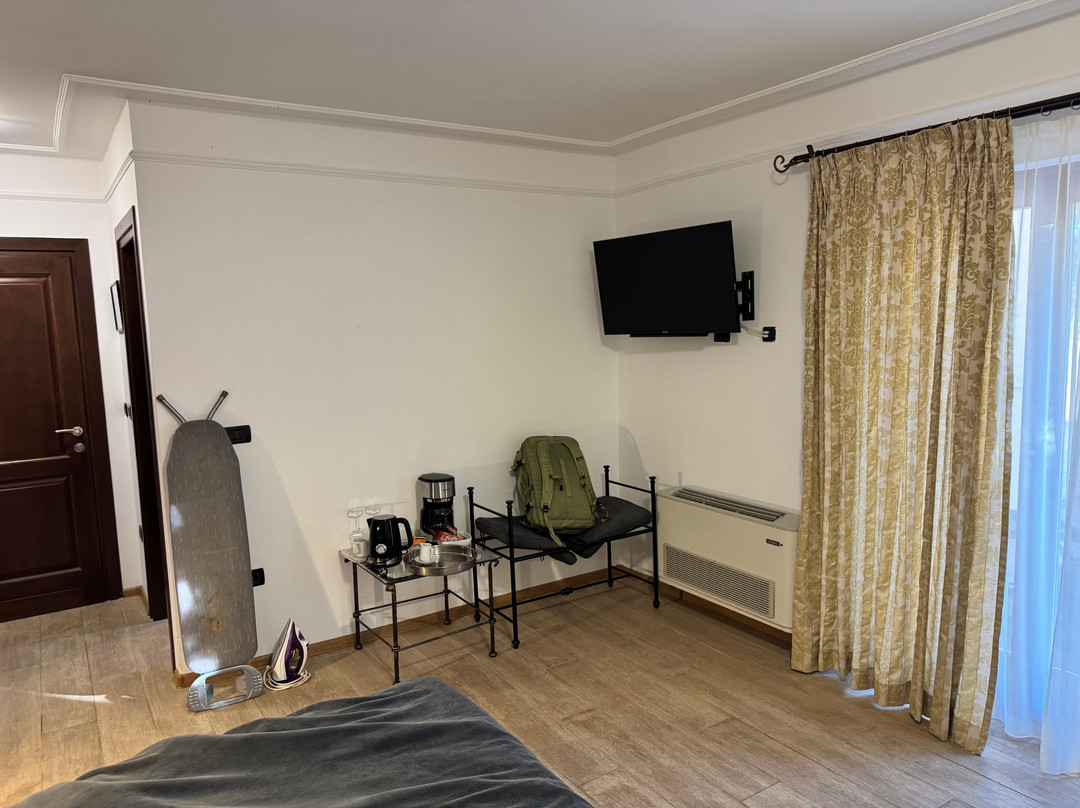 卡萨爱丽丝酒店主图