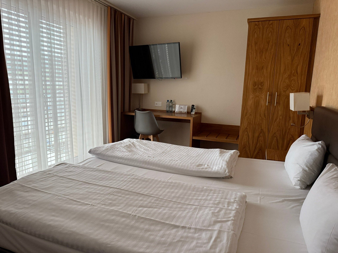 阿玛瑞斯酒店主图