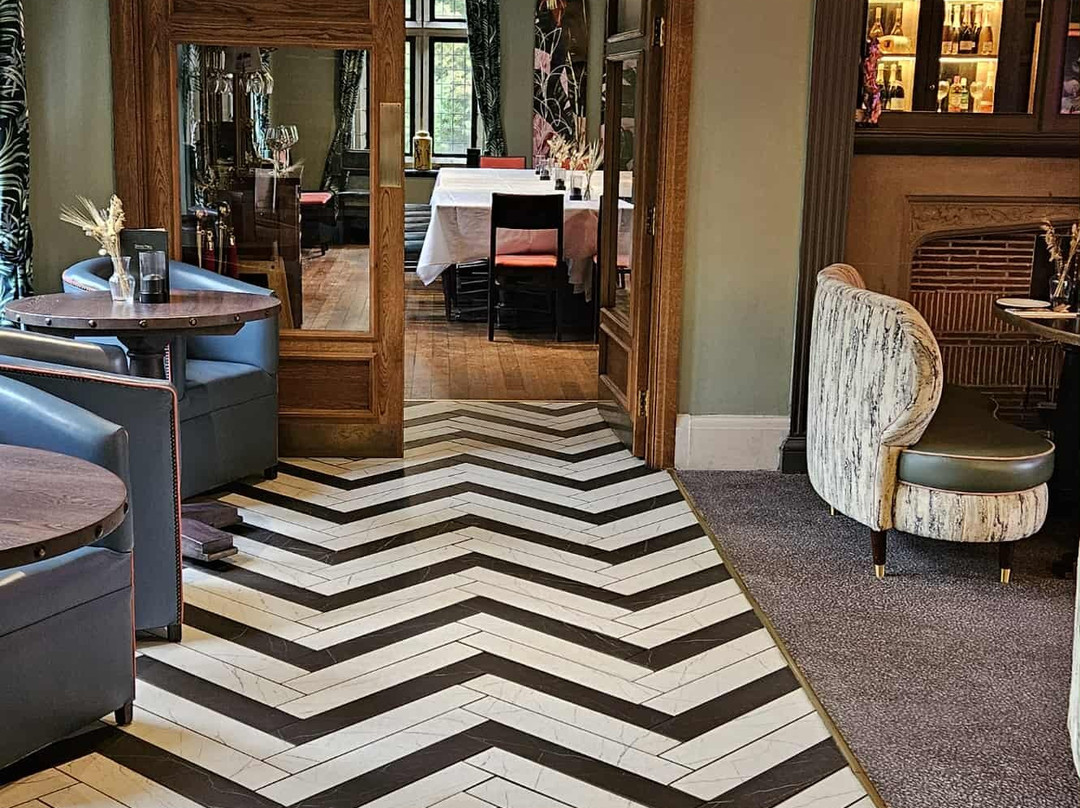 The Pine Marten, By Innkeeper's Collection主图