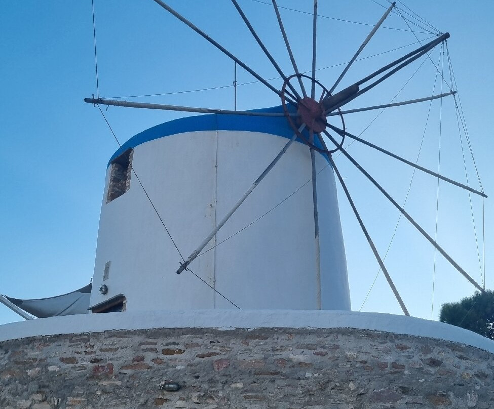 风车碧涛花园大酒店主图