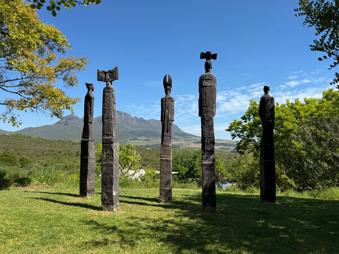 Dylan Lewis Sculpture  Garden-斯泰伦博斯必去景点