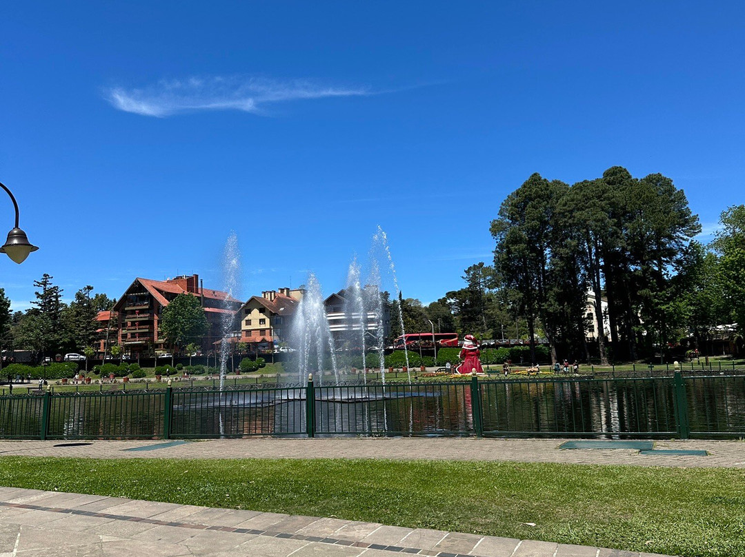 Lago Joaquina Rita Bier-格拉玛多必去景点