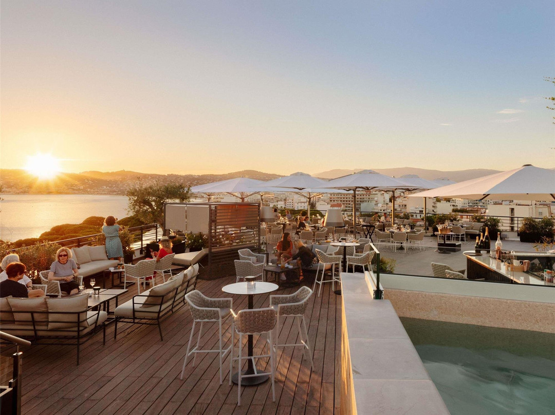 贝斯特韦斯特格兰德帕沃酒店