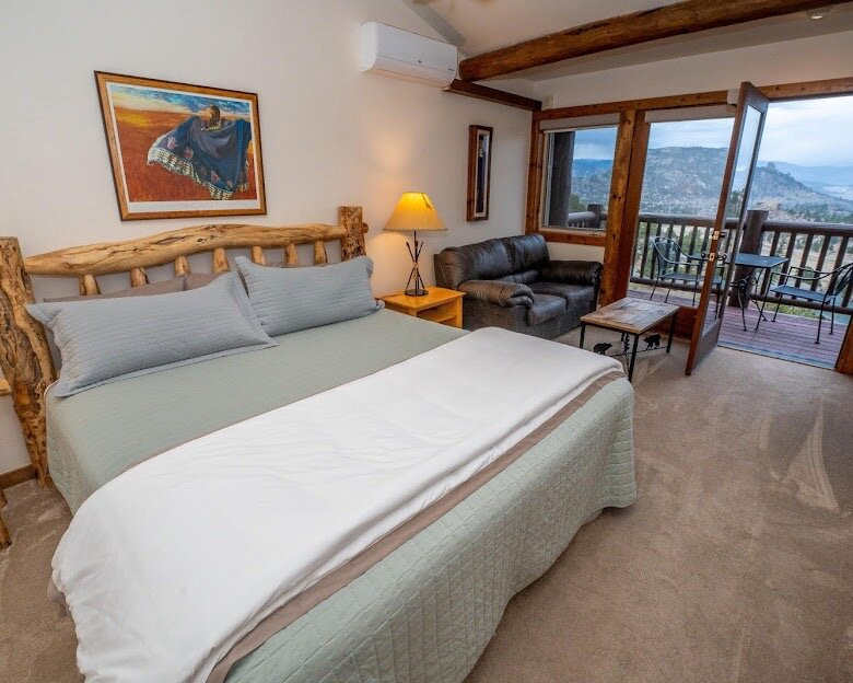 Taharaa Mountain Lodge主图