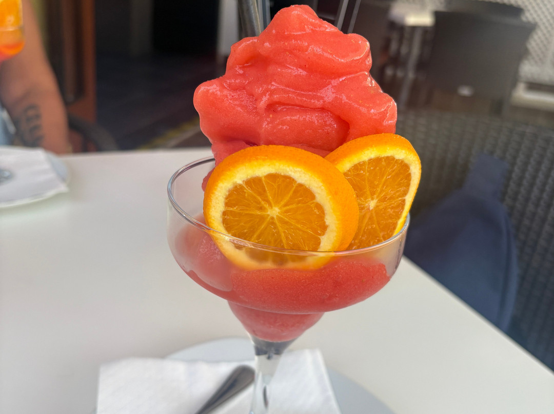 Tavern Bold Voyager-Golf del Sur必去景点