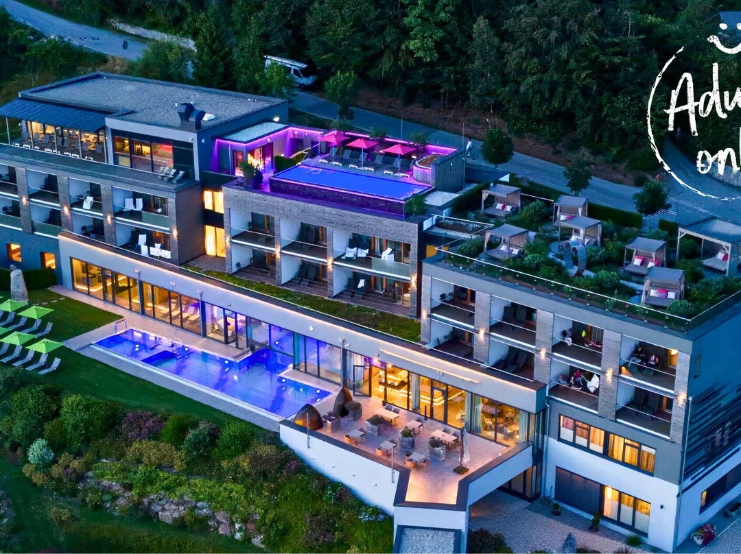 Hüttenhof - Wellnesshotel und Luxus-Bergchalets主图