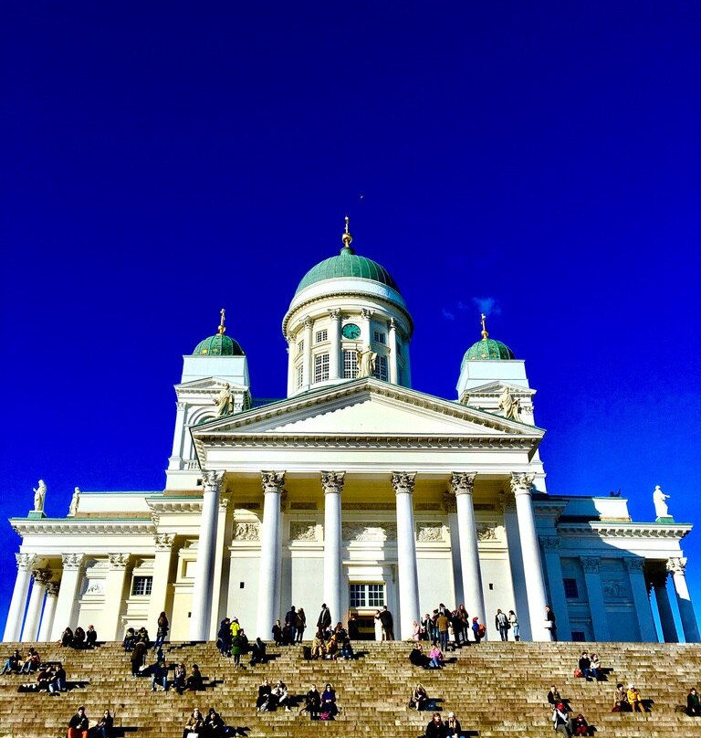 议会广场（Senaatintori）-赫尔辛基必去景点