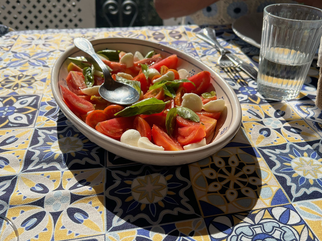 Azienda Agricola Ammirabile-蒙特斯佩托利必去景点