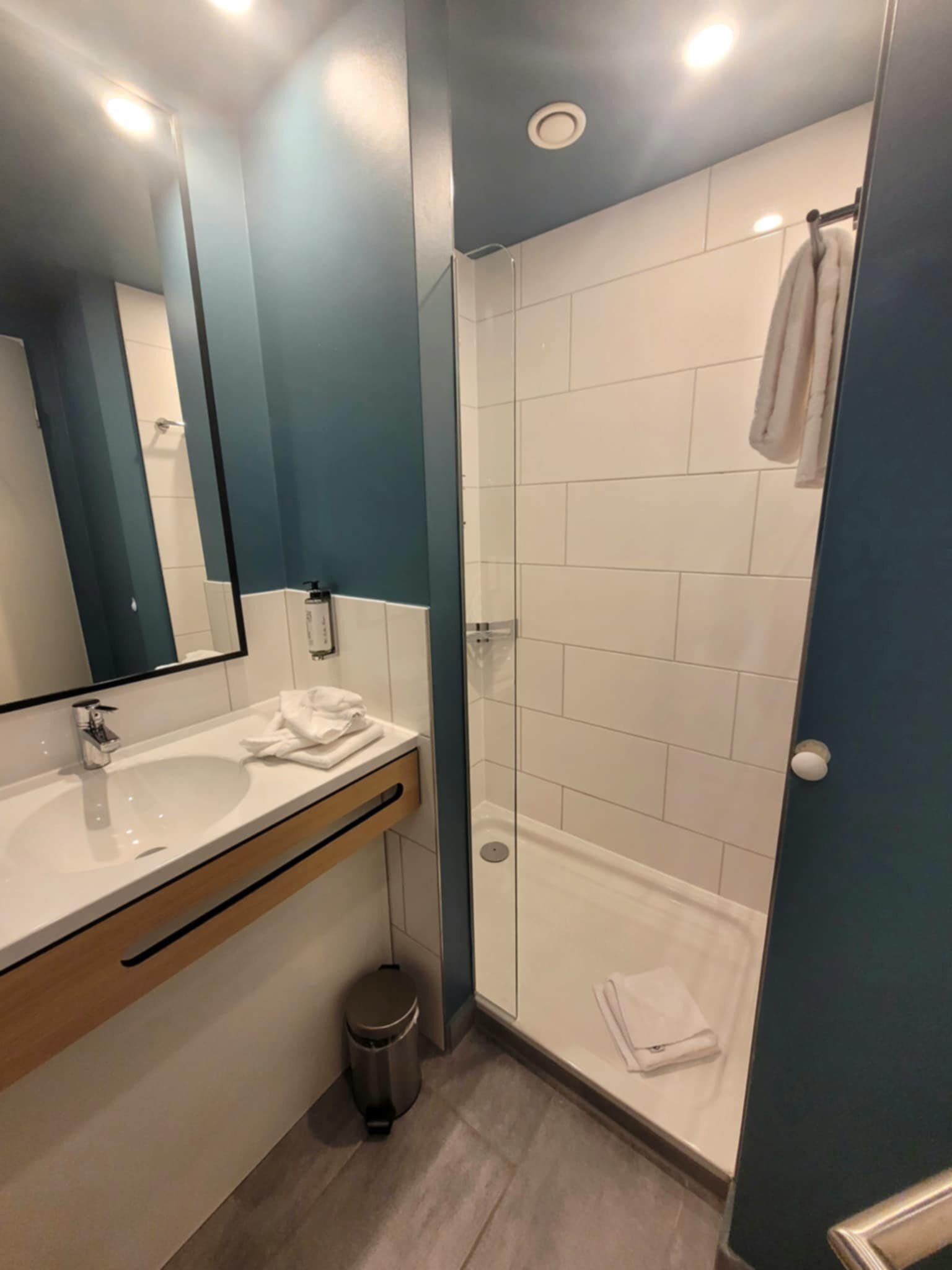 维尔茨堡生活大酒店-浴室