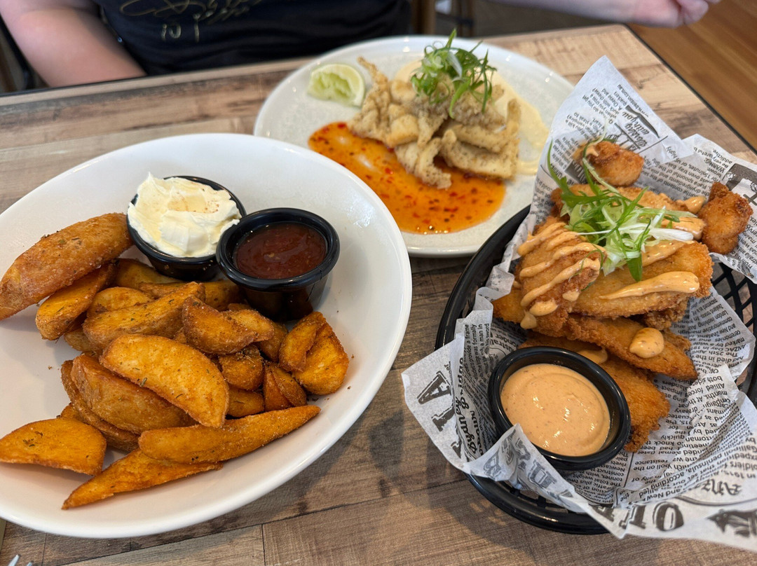 Fitzroy Bar & Grill - Grafton Hotel