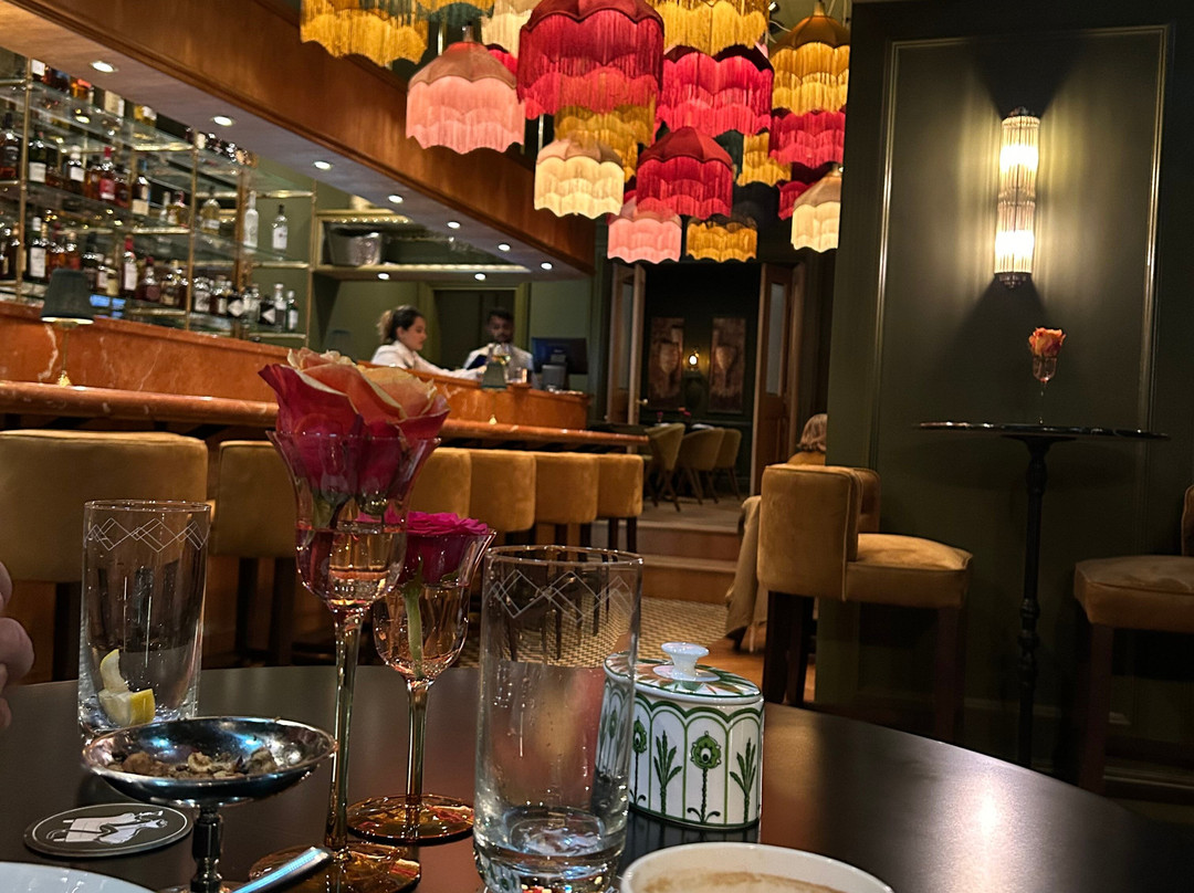 Johnny's Bar and Parlour