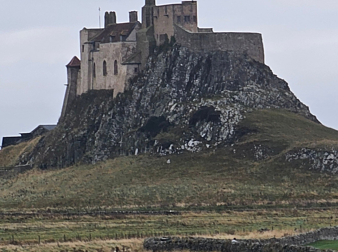Holy Island Hikes-Holy Island必去景点