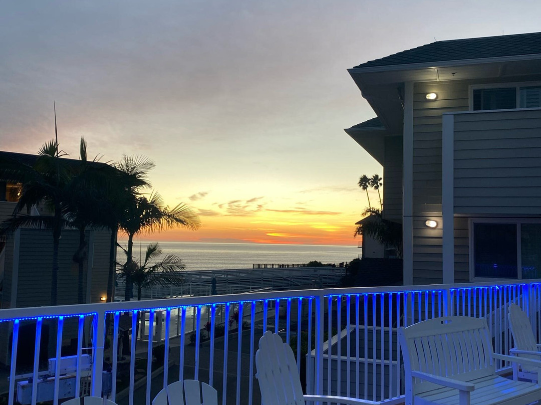 皮斯莫灯塔套房酒店主图