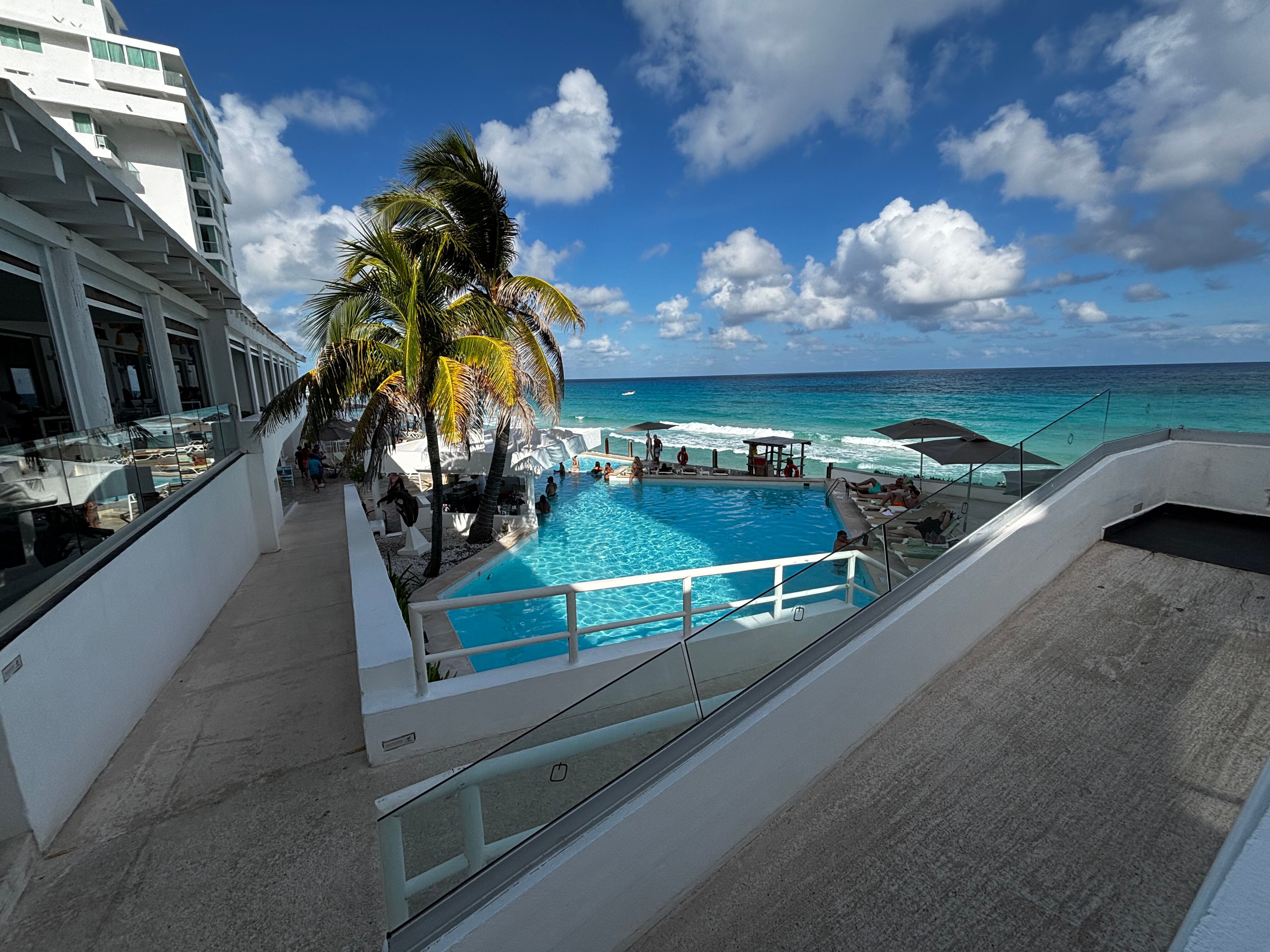 贝尔维尤海滩天堂全包酒店-官方