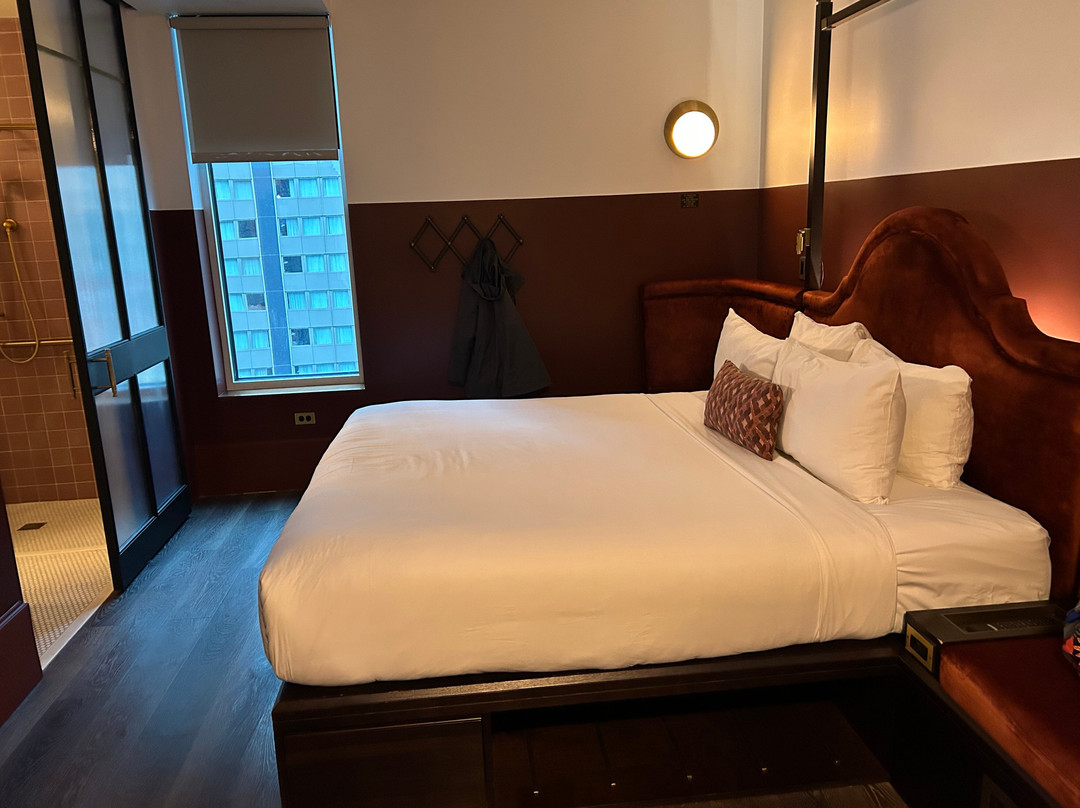 CIVILIAN Hotel主图